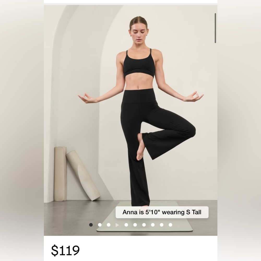 NWOT Athleta Salutation Stash High Rise Ribbed Legging S